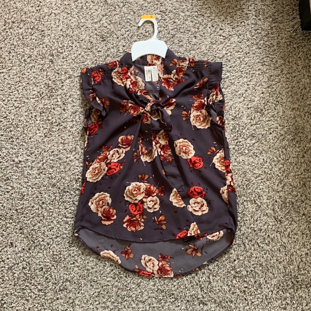 Midnight Sky, Floral Blouse (M)